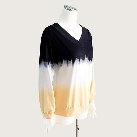 ** Ombre Double V Top - Picture 3 of 9